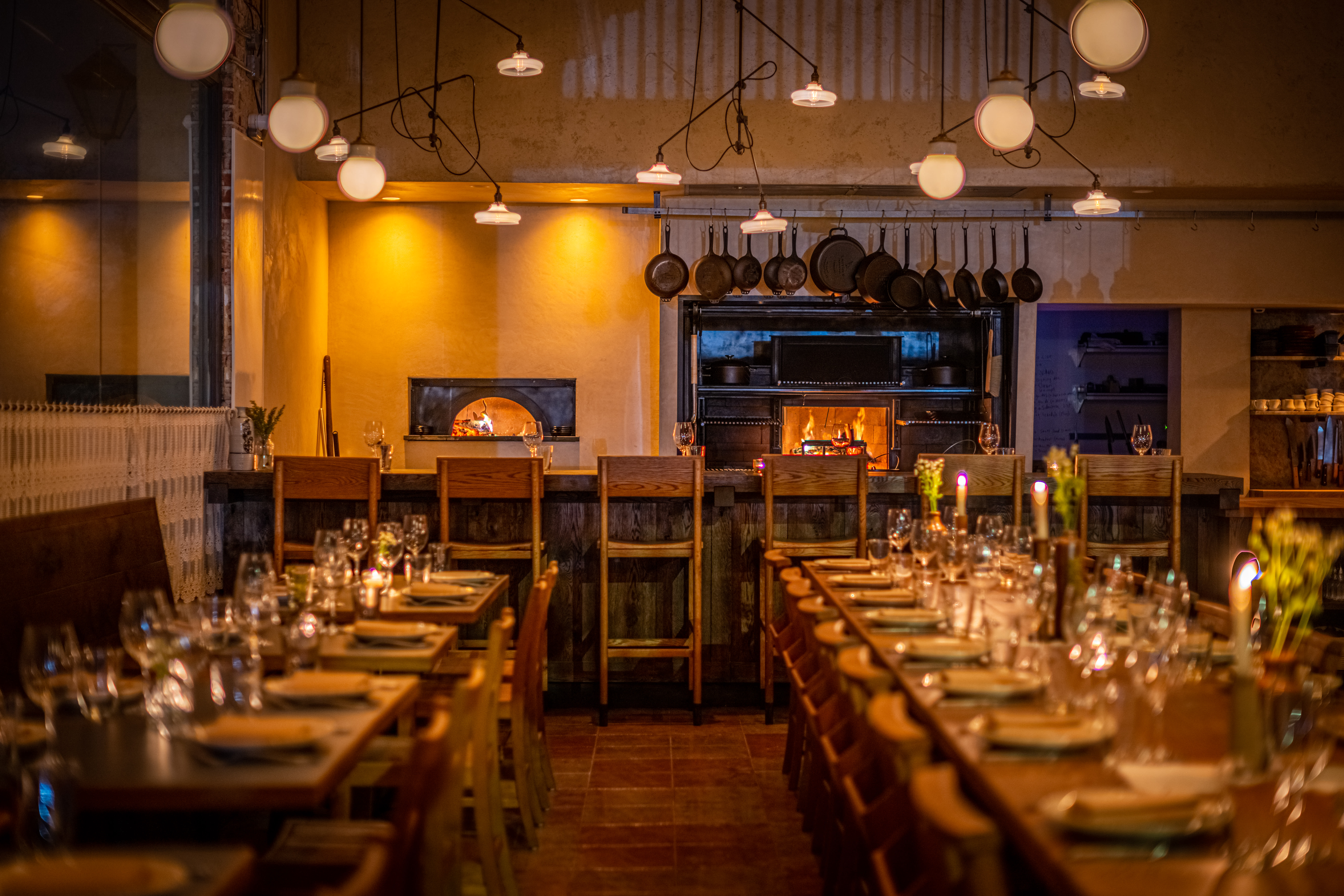 Private dining restaurant discount